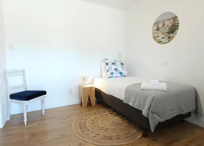 1 - Delightfully Fresh, Private Close To Town *