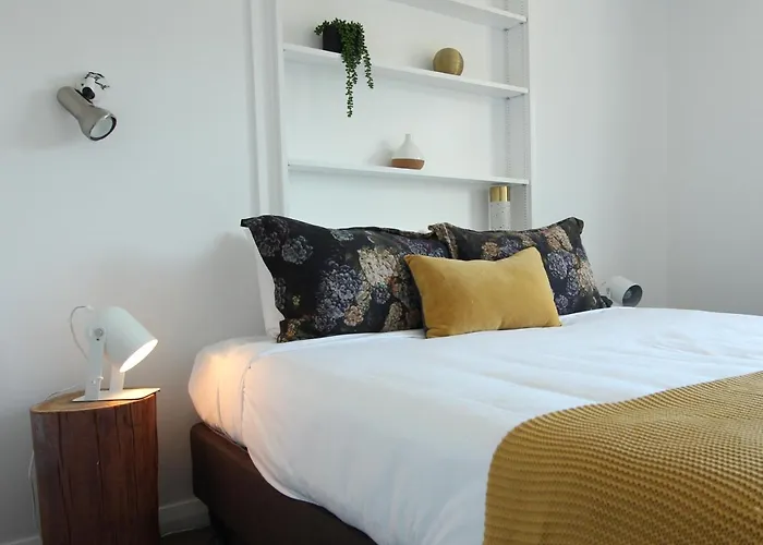 1 - Delightfully Fresh, Private Close To Town